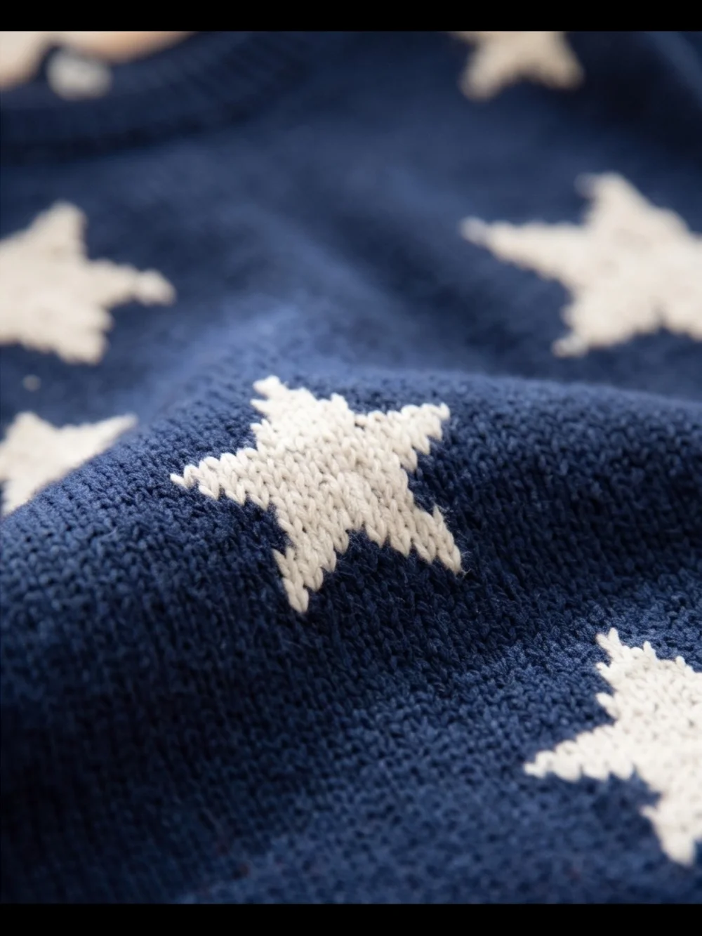 2 pcs Navy Star Knit Sweater Set with Cream Speckled Pants